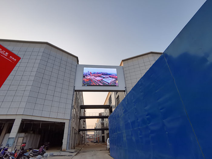 松滋居然之家戶外p5 